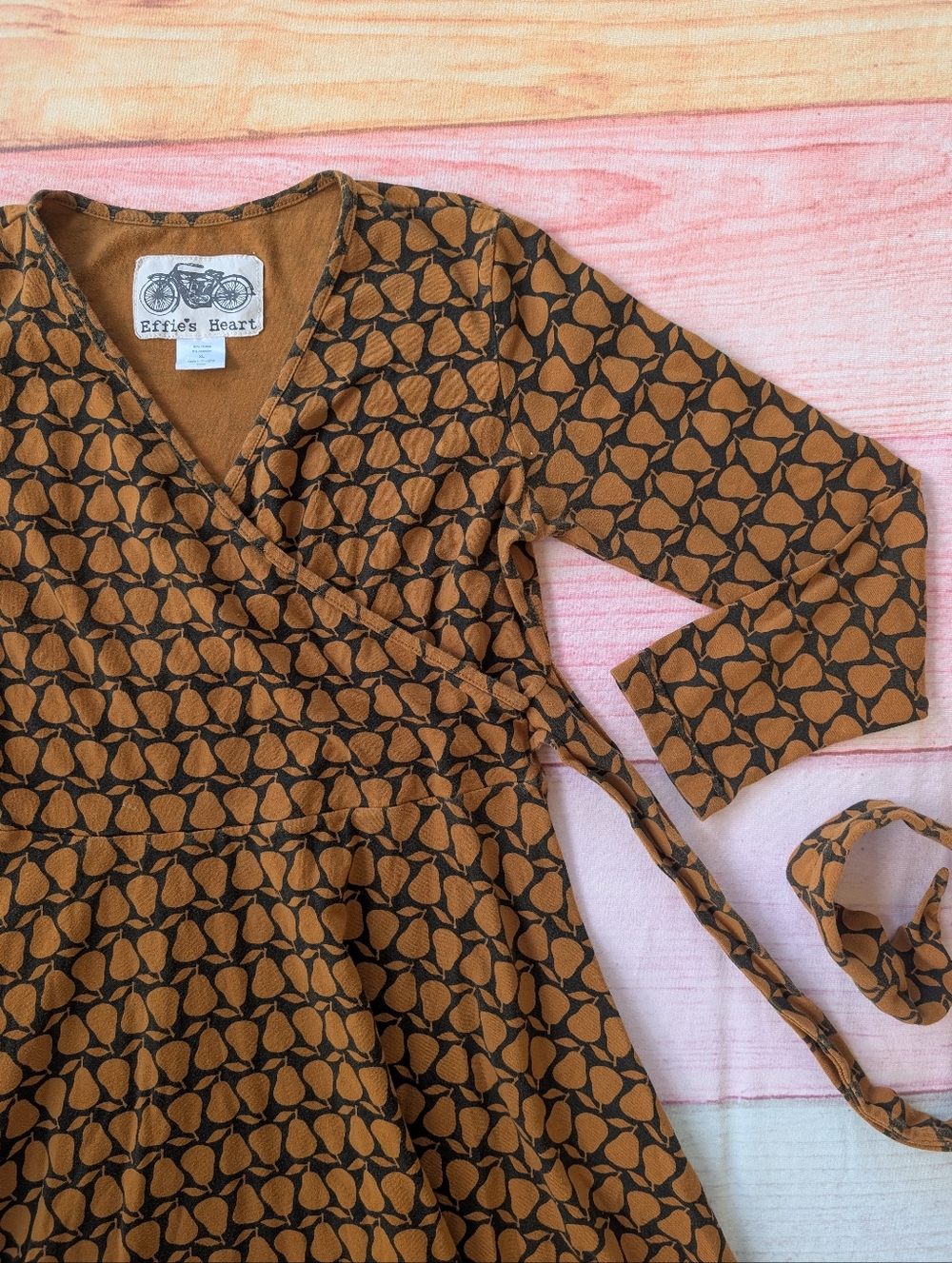 Effie’s Heart Pear Print Dress | Brown Jersey Knit Midi with Tie Waist XL - Picture 2 of 10